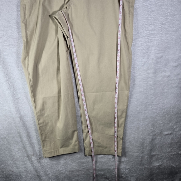 Lululemon Pants Mens 34x28 Beige Relaxed Tapered Soft Twill Trouser Logo NWT - Picture 9 of 12